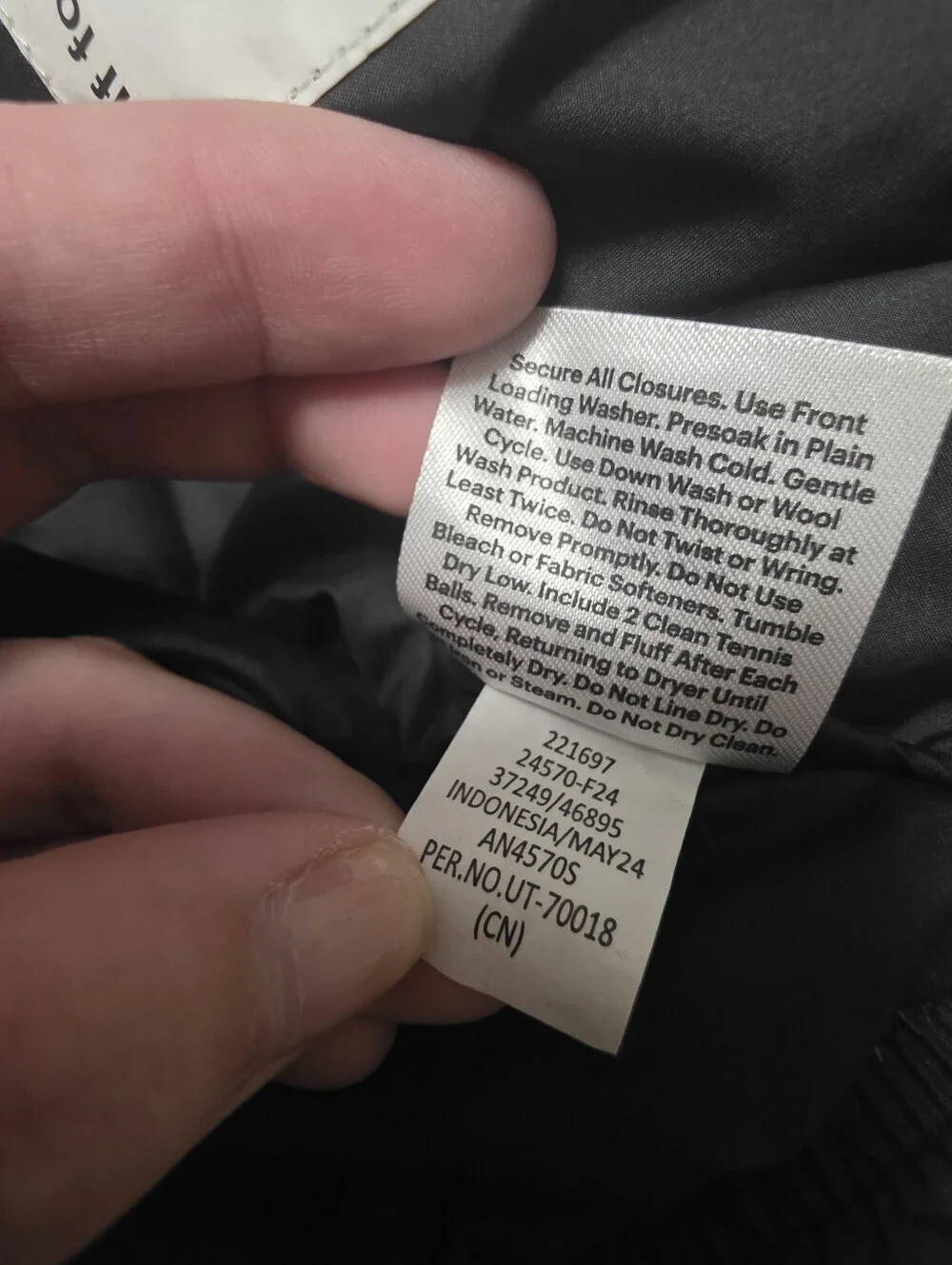 REI Co-op Down 650 Kids Black Vest NWT Size Large Unisex